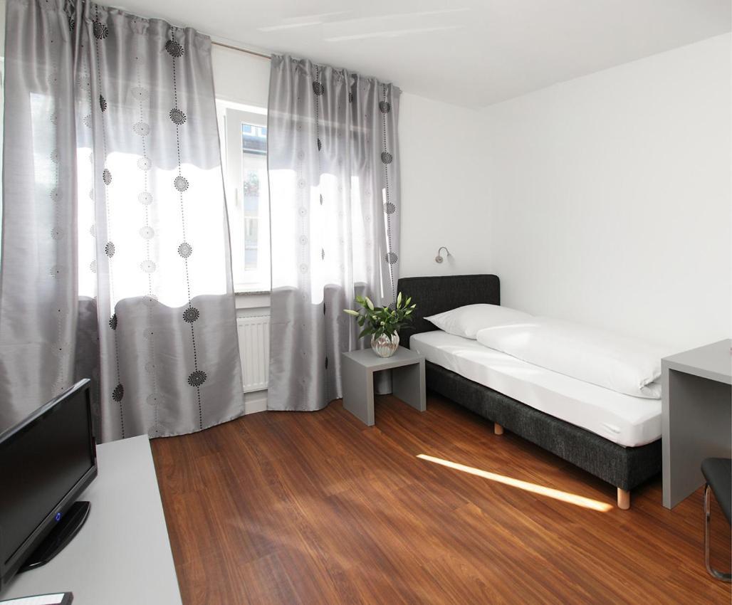 Pension Arkade Hotel Neckarsulm Ngoại thất bức ảnh